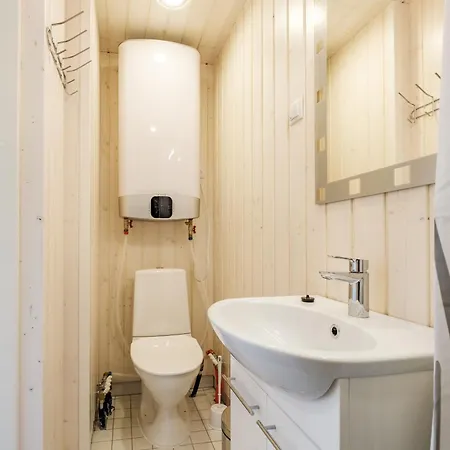 Jaama Villa Studio Flat Surrounded By Garden Tartu Exterior photo