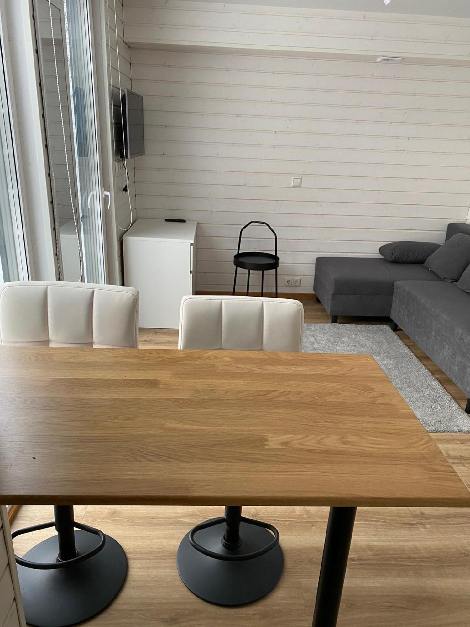 Apartment Jaama Flat Surrounded By Garden